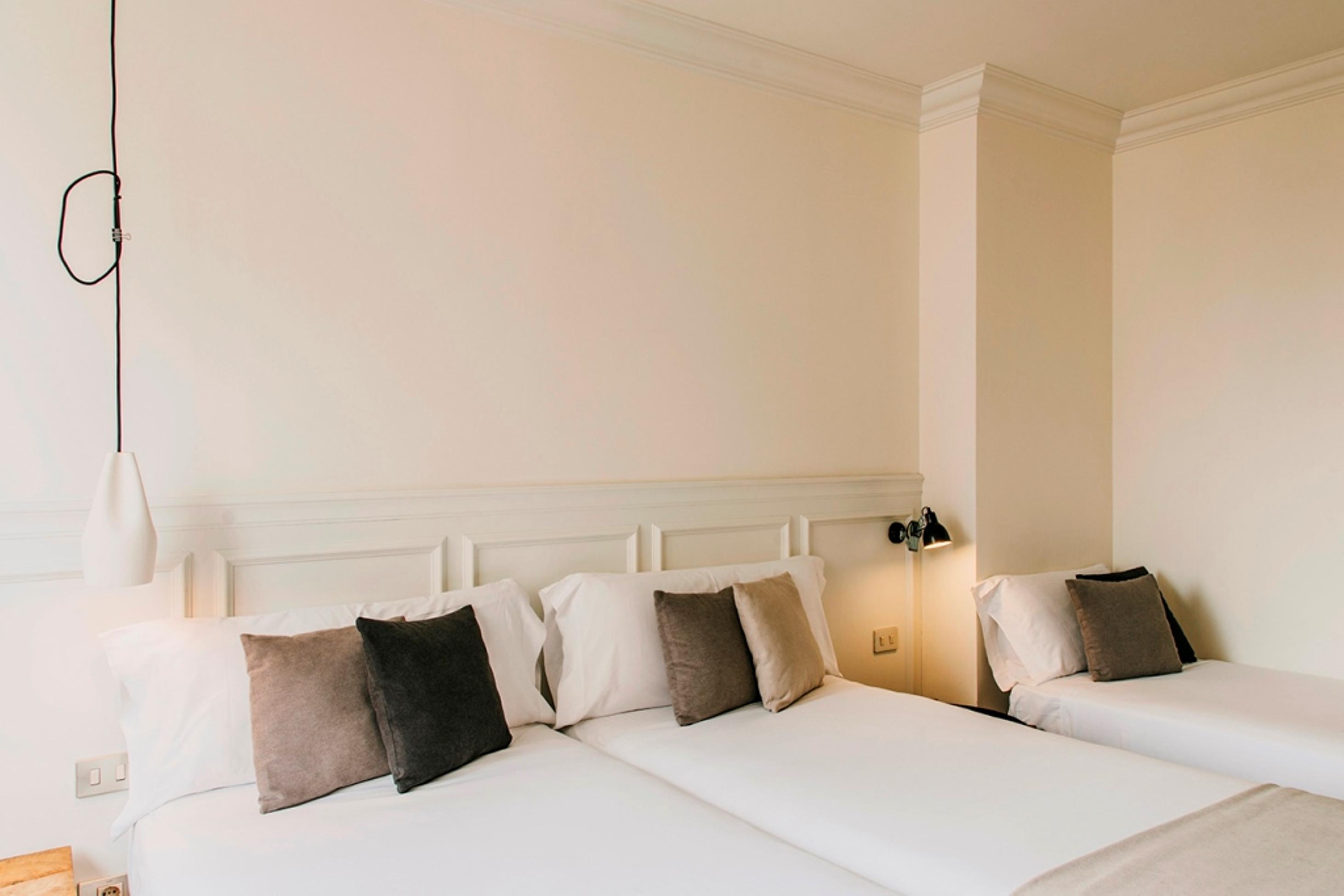 Dear Hotel Madrid Esterno foto The room of the hotel