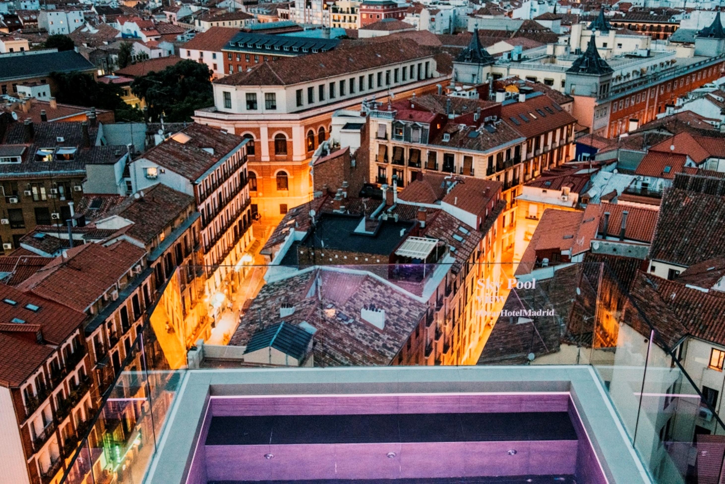 Dear Hotel Madrid Esterno foto Sky Pool