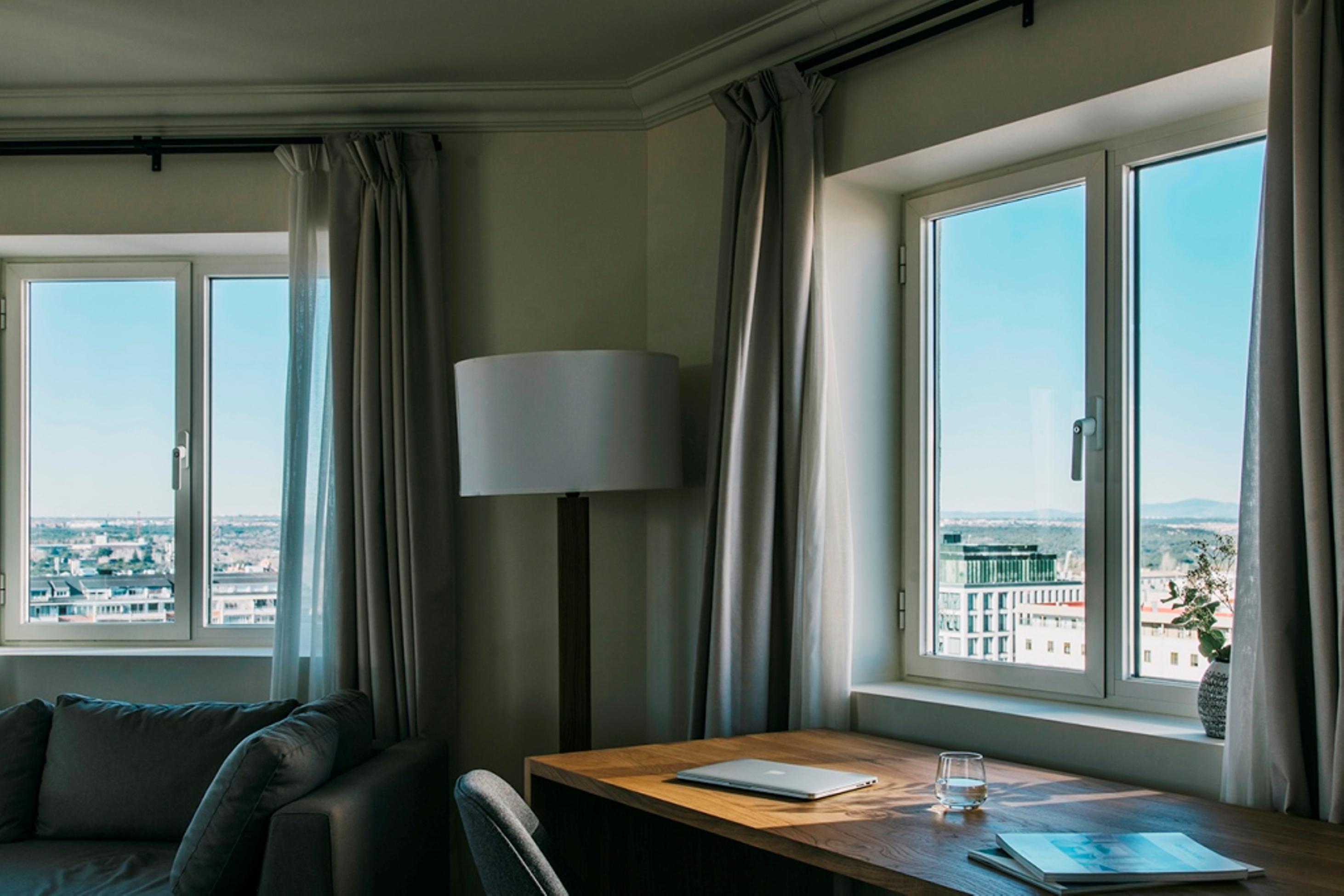 Dear Hotel Madrid Esterno foto The view from the window of a room at the hotel