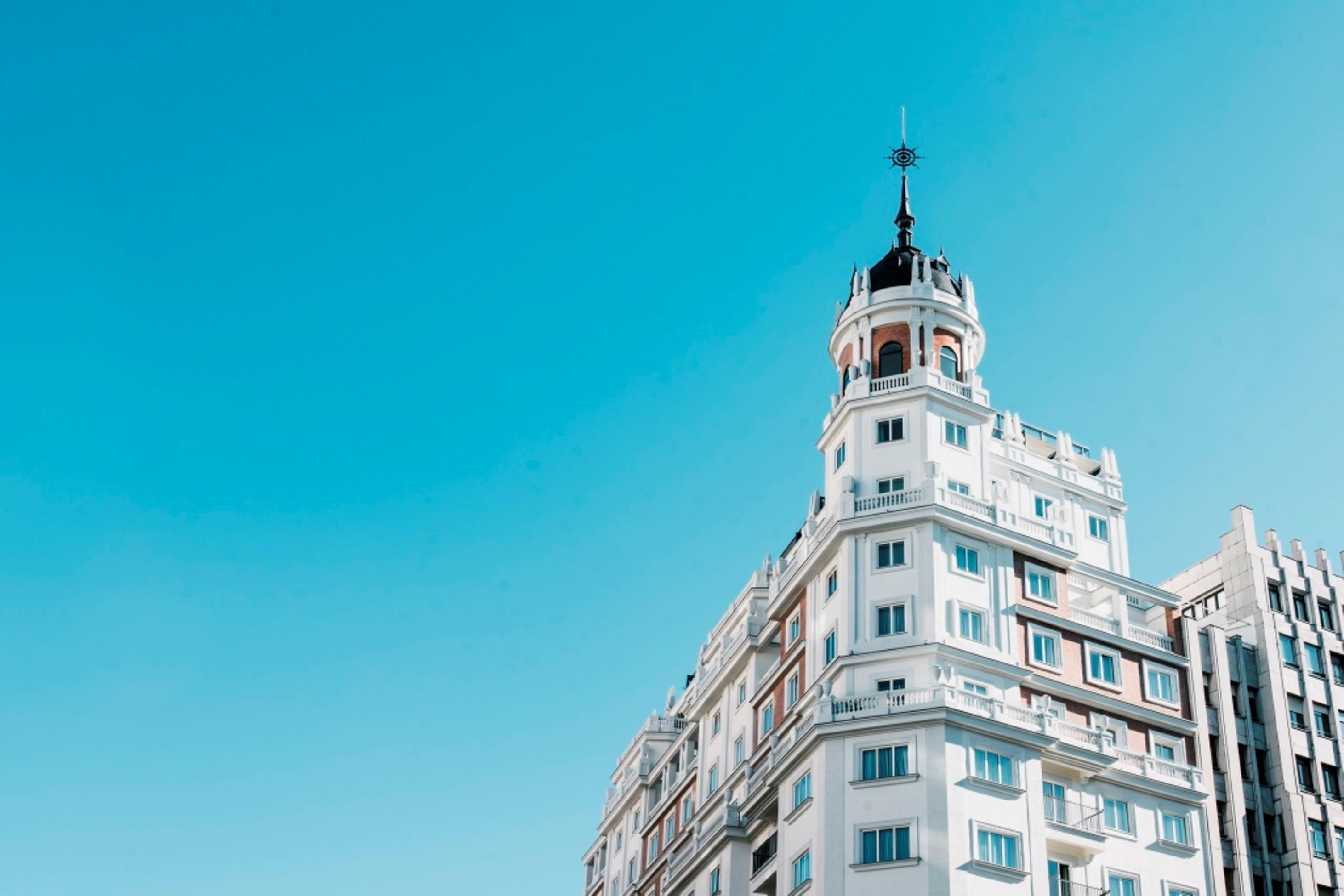 Dear Hotel Madrid Esterno foto "The building is a landmark of Madrid"
