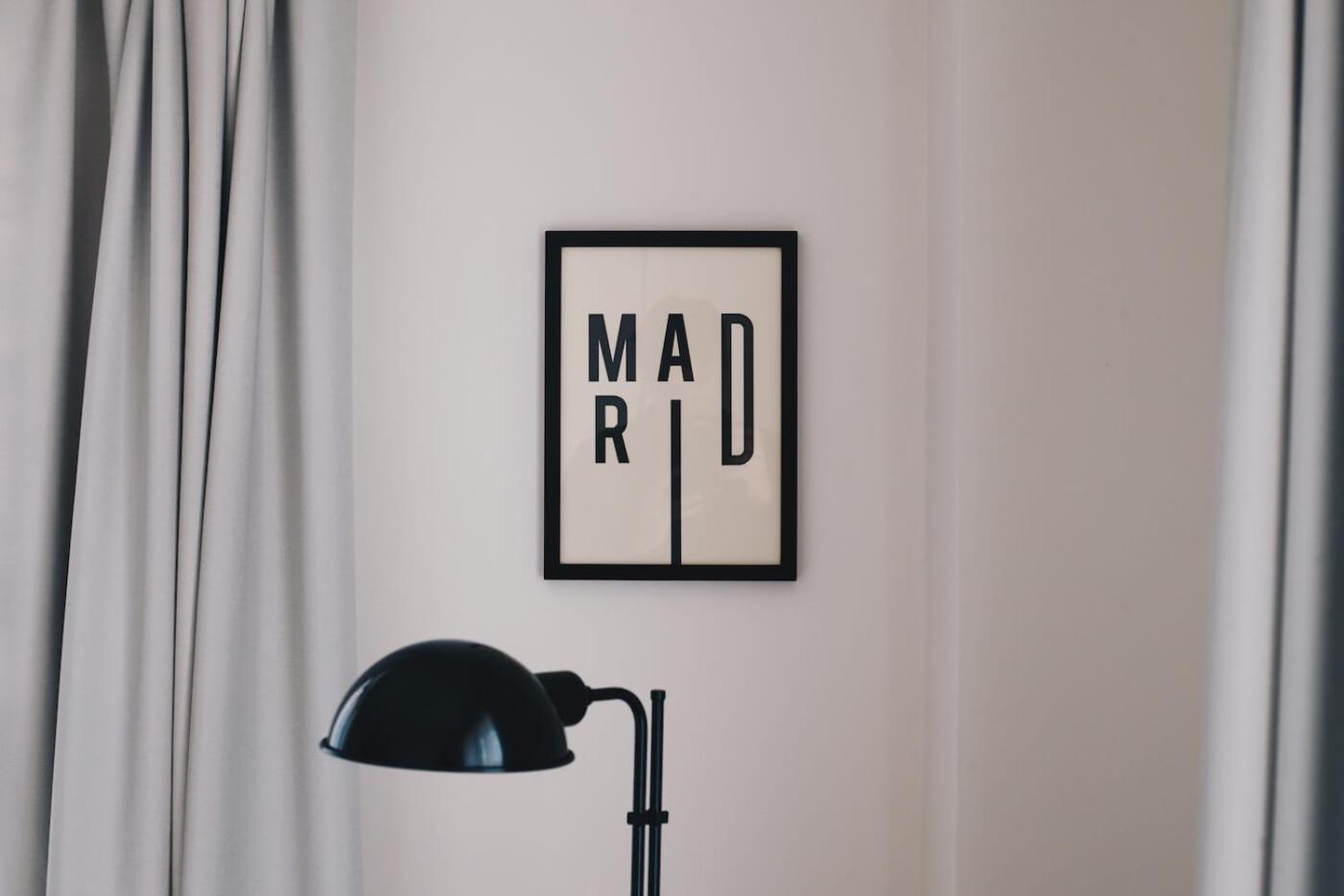 Dear Hotel Madrid Esterno foto Madrid